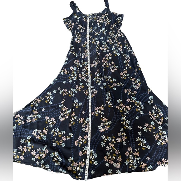 City Chic Womens Sleeve Less Floral Print Maxi Dress Size L/20 - Picture 9 of 11